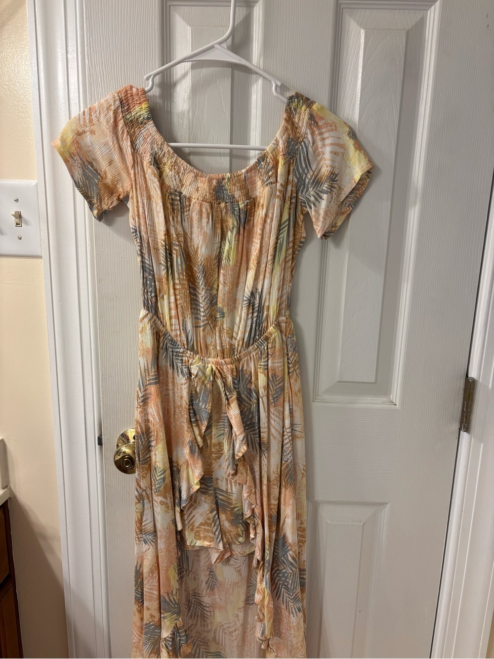 Women’s Peach Palm-Print Off-Shoulder Maxi Dress